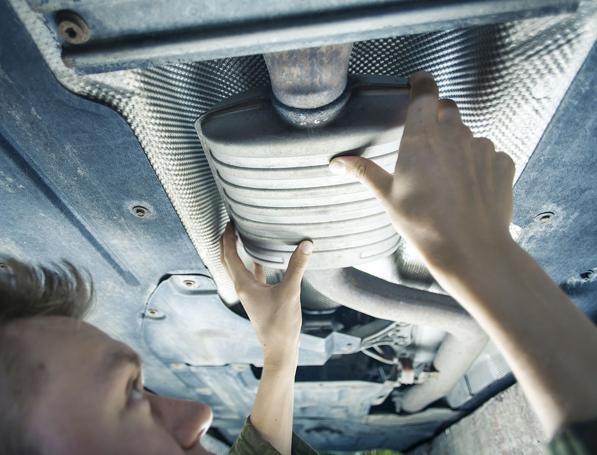Mechanic Checking the System Murray Motorsport